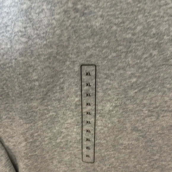 Under Armour Gray Pullover Hoodie Sweatshirt - Picture 4 of 5